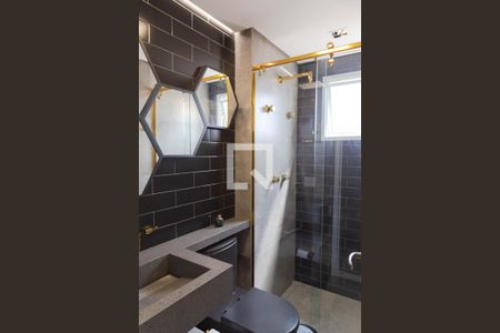 Apartamento à venda com 130m², 3 quartos e 2 vagas Apartamento à venda com 130m², 3 quartos e 2 vagasBanheiro 2