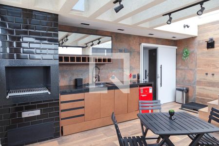 Apartamento à venda com 130m², 3 quartos e 2 vagas Apartamento à venda com 130m², 3 quartos e 2 vagasVaranda gourmet