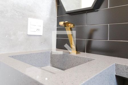 Apartamento à venda com 130m², 3 quartos e 2 vagas Apartamento à venda com 130m², 3 quartos e 2 vagasBanheiro 2