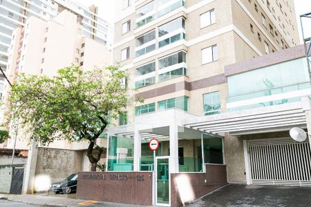 Apartamento à venda com 130m², 3 quartos e 2 vagas Apartamento à venda com 130m², 3 quartos e 2 vagasFachada