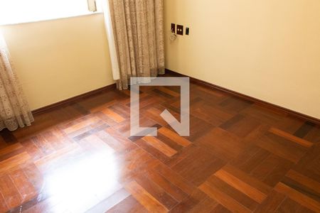 Casa à venda com 180m², 3 quartos e 4 vagas Casa à venda com 180m², 3 quartos e 4 vagasQUARTO 3