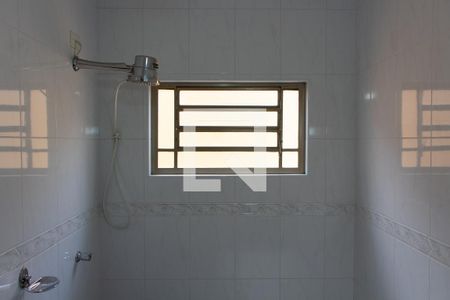 Casa à venda com 180m², 3 quartos e 4 vagas Casa à venda com 180m², 3 quartos e 4 vagasBANHEIRO DA SUITE