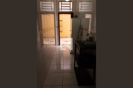 Casa à venda com 180m², 3 quartos e 4 vagas Casa à venda com 180m², 3 quartos e 4 vagasDISPENSA