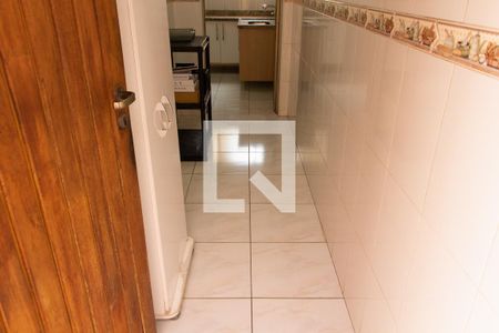 Casa à venda com 180m², 3 quartos e 4 vagas Casa à venda com 180m², 3 quartos e 4 vagasDISPENSA