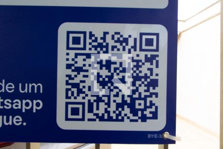 Casa à venda com 180m², 3 quartos e 4 vagas Casa à venda com 180m², 3 quartos e 4 vagasPlaca