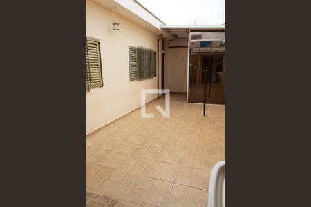 Casa à venda com 180m², 3 quartos e 4 vagas Casa à venda com 180m², 3 quartos e 4 vagasÁREA DE SERVIÇO