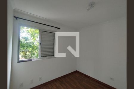 Quarto 2 de apartamento para alugar com 2 quartos, 45m² em Vila Vermelha, São Paulo
