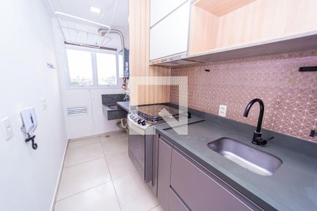 Apartamento à venda com 72m², 3 quartos e 1 vagaÁrea de Serviço