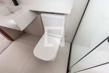 Casa à venda com 190m², 3 quartos e 3 vagasBanheiro da Suíte 2