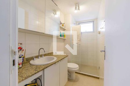 Apartamento à venda com 197m², 3 quartos e 2 vagasBanheiro da Suíte