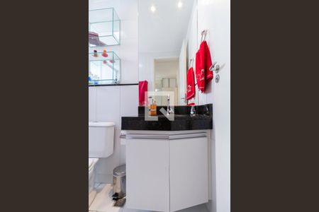 Apartamento à venda com 51m², 2 quartos e 2 vagasBanheiro da suíte