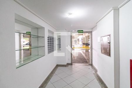 Apartamento à venda com 51m², 2 quartos e 2 vagasHall social
