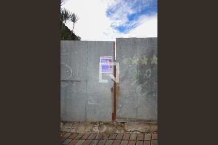 Casa para alugar com 550m², 2 quartos e 40 vagas Casa para alugar com 550m², 2 quartos e 40 vagasplaca