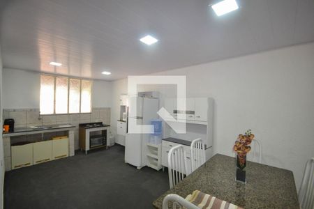 Casa para alugar com 550m², 2 quartos e 40 vagas Casa para alugar com 550m², 2 quartos e 40 vagasCozinha