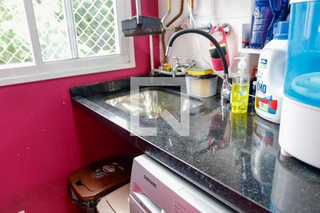 Apartamento à venda com 70m², 3 quartos e 2 vagas Apartamento à venda com 70m², 3 quartos e 2 vagasLavanderia