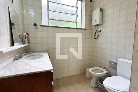 Apartamento à venda com 194m², 6 quartos e sem vagaBanheiro 3