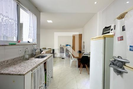 Apartamento à venda com 194m², 6 quartos e sem vagaCozinha 1