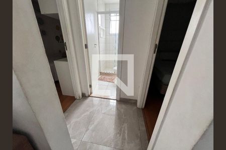 Corredor de apartamento à venda com 2 quartos, 48m² em Anil, Rio de Janeiro