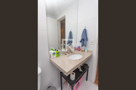Apartamento à venda com 85m², 3 quartos e 2 vagasBanheiro social 