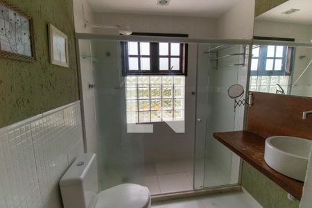 Casa à venda com 150m², 3 quartos e 4 vagas Casa à venda com 150m², 3 quartos e 4 vagasBanheiro da Suíte