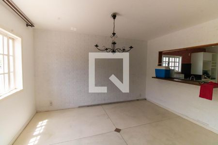 Sala de casa à venda com 3 quartos, 150m² em Muriqui, Niterói