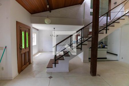 Sala de casa à venda com 3 quartos, 150m² em Muriqui, Niterói