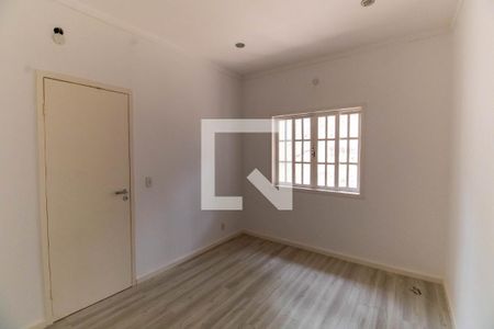 Casa à venda com 150m², 3 quartos e 4 vagas Casa à venda com 150m², 3 quartos e 4 vagasQuarto 2