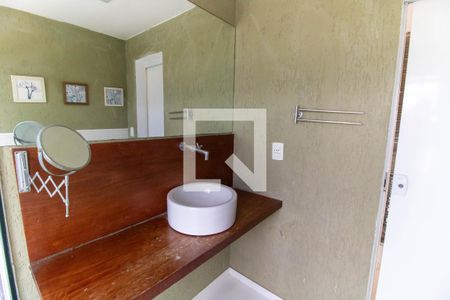 Casa à venda com 150m², 3 quartos e 4 vagas Casa à venda com 150m², 3 quartos e 4 vagasBanheiro da Suíte