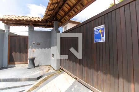 Casa à venda com 150m², 3 quartos e 4 vagas Casa à venda com 150m², 3 quartos e 4 vagasPlaquinha