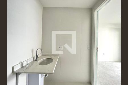 Studio à venda com 28m², 1 quarto e sem vaga Studio à venda com 28m², 1 quarto e sem vagaBanheiro