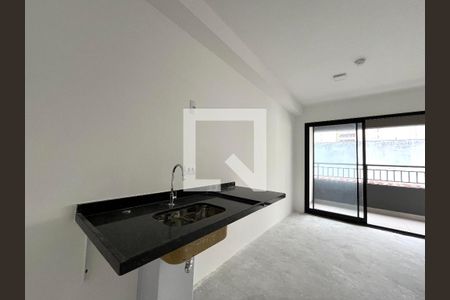 Studio à venda com 28m², 1 quarto e sem vaga Studio à venda com 28m², 1 quarto e sem vagaCozinha