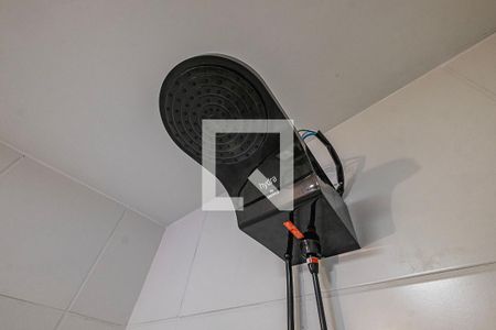 Banheiro de kitnet/studio à venda com 1 quarto, 25m² em Pinheiros, São Paulo