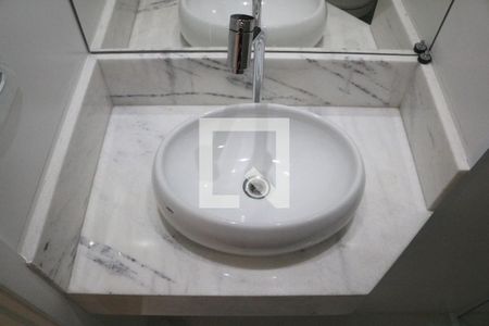 Apartamento à venda com 75m², 2 quartos e 1 vagaBanheiro da Suíte