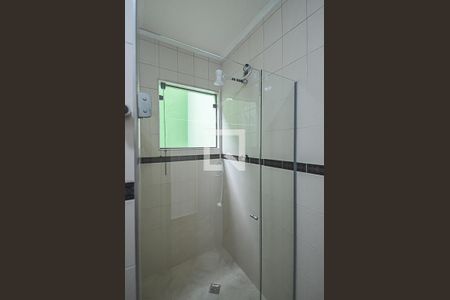 Casa à venda com 190m², 3 quartos e 2 vagas Casa à venda com 190m², 3 quartos e 2 vagasBanheiro