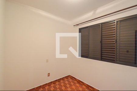 Casa à venda com 190m², 3 quartos e 2 vagas Casa à venda com 190m², 3 quartos e 2 vagasQuarto 1