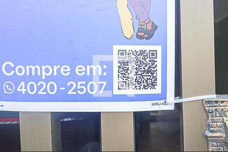 Casa à venda com 190m², 3 quartos e 2 vagas Casa à venda com 190m², 3 quartos e 2 vagasMREJ-59