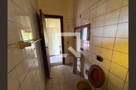 Casa para alugar com 110m², 3 quartos e 1 vagaBanheiro