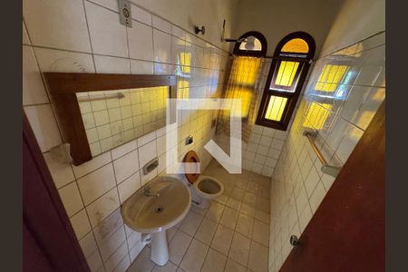 Casa para alugar com 110m², 3 quartos e 1 vagaBanheiro