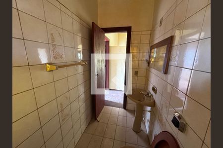 Casa para alugar com 110m², 3 quartos e 1 vagaBanheiro