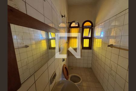 Casa para alugar com 110m², 3 quartos e 1 vagaBanheiro