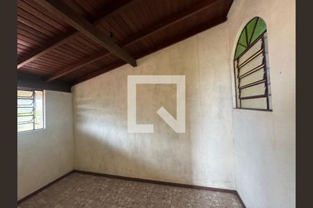 Casa para alugar com 110m², 3 quartos e 1 vagaÁrea de Serviço