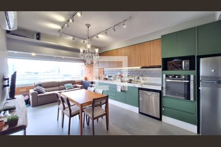 Sala/Cozinha de apartamento para alugar com 2 quartos, 67m² em Parque Industrial Tomas Edson, São Paulo