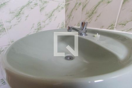 Apartamento à venda com 100m², 4 quartos e 1 vagaBanheiro de Serviço