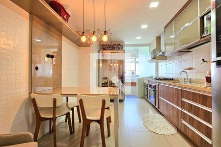 Apartamento à venda com 130m², 4 quartos e 2 vagas