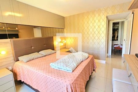 Apartamento à venda com 130m², 4 quartos e 2 vagas