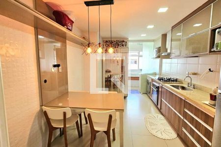 Apartamento à venda com 130m², 4 quartos e 2 vagas