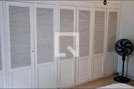 Apartamento à venda com 4 quartos, 180m² em Icaraí, Niterói