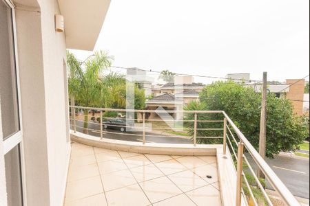Casa de condomínio à venda com 230m², 3 quartos e 5 vagasVaranda