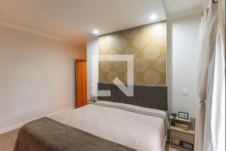 Casa de condomínio à venda com 230m², 3 quartos e 5 vagasSuíte 1