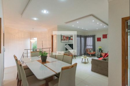 Sala de casa de condomínio à venda com 3 quartos, 230m² em Swiss Park, Campinas